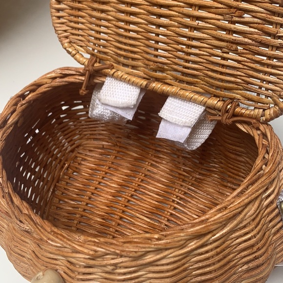 Rattan toddler bike basket/backpack - Picture 2 of 3